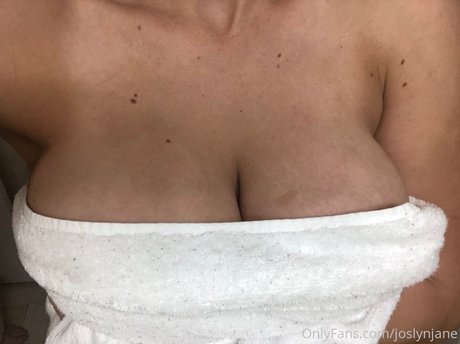 Joslyn Jane