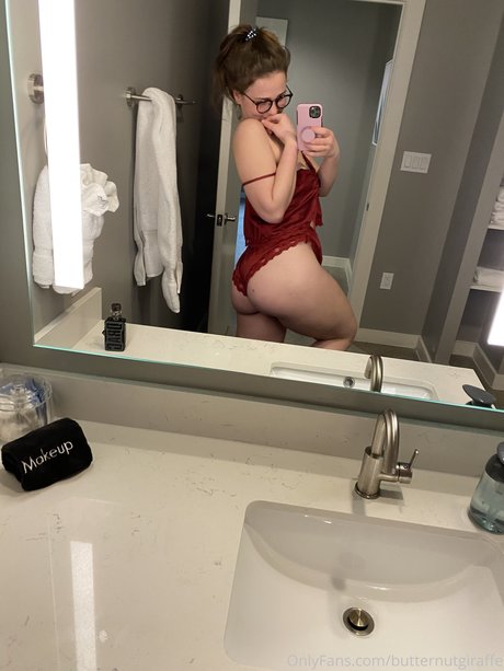 Foto desnuda filtrada de OnlyFans de Kayla