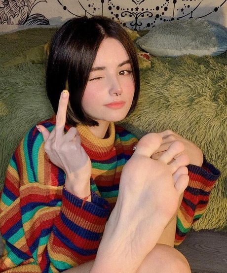 Loona OnlyFansリークヌード写真