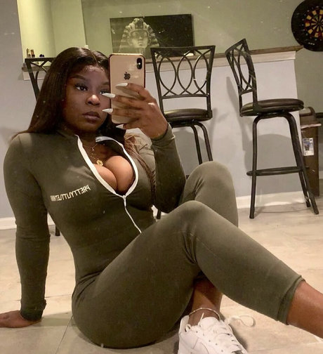 Thick Trixxx