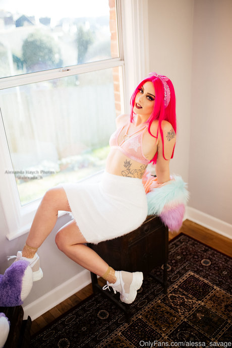 Alessa Savage