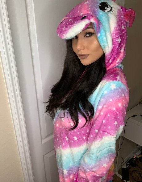 Arianamarie