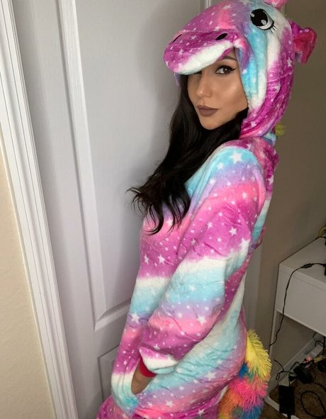 Arianamarie