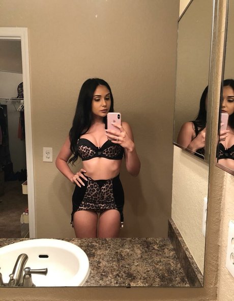 Arianamarie