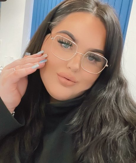 Chloe Jade