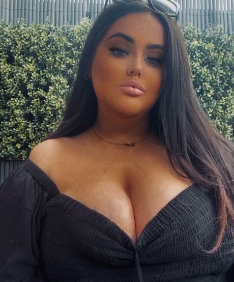 Chloe Jade