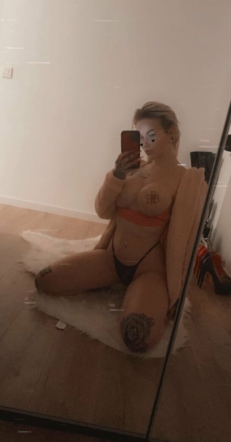 Naken läckt OnlyFans-bild av Kayleywoutersfree