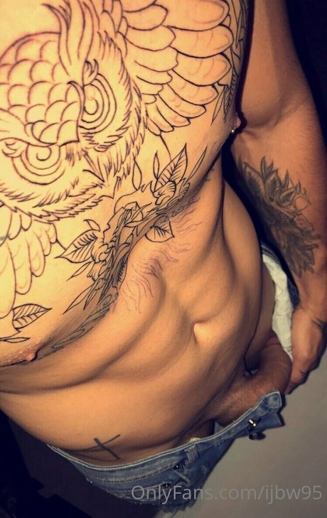 Naken läckt OnlyFans-bild av Ijbw95