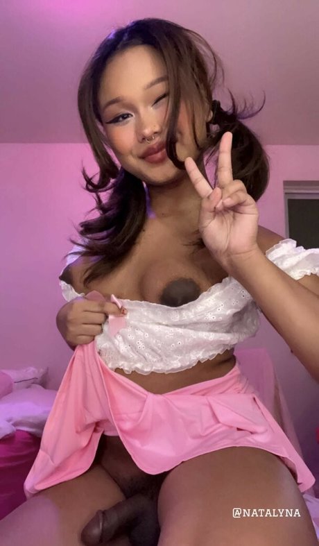 Naakte gelekte OnlyFans-foto van Nattiearabella