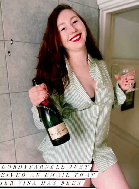 Naakte gelekte OnlyFans-foto van Jeordy Farnell