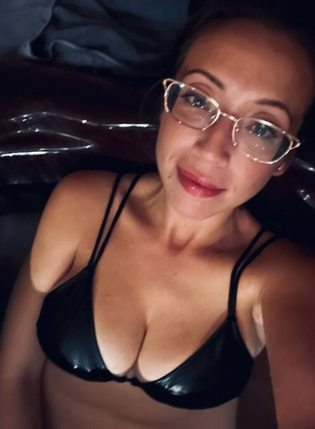 Justanothergirl89