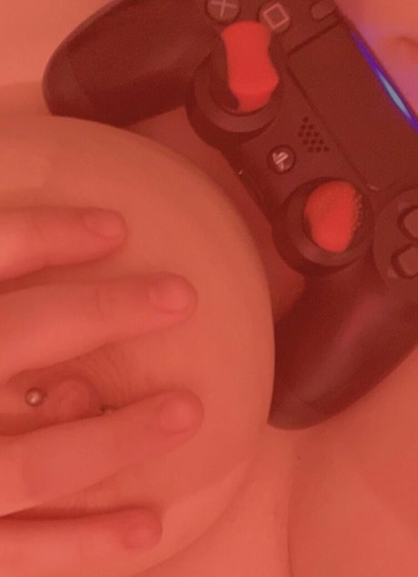 Foto nua vazada do OnlyFans de Gothykiki
