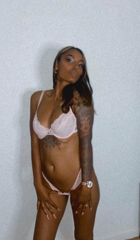 Bad Girl Kaira