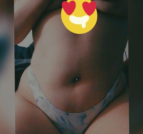 Foto desnuda filtrada de OnlyFans de Xxcherrycupcakexx
