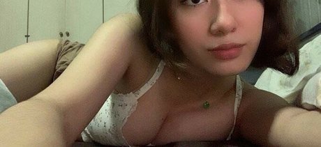 Naken läckt OnlyFans-bild av Yotanwas