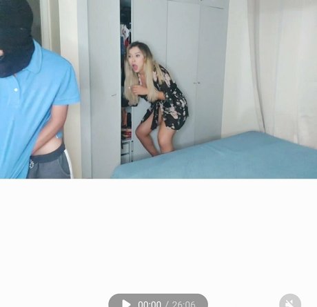 Naakte gelekte OnlyFans-foto van Tsalinemonteiro