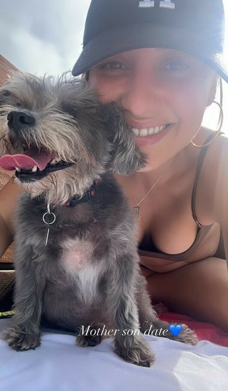 Francia Raisa
