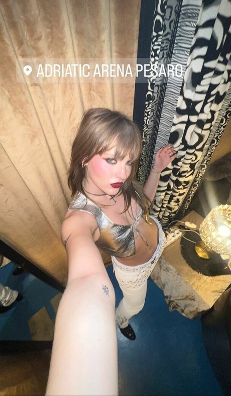 Foto di nudo di fuga di OnlyFans di Victoria De Angelis