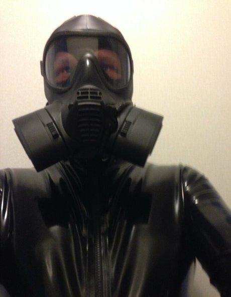 Обнаженная фотография утечки OnlyFans от Latexalien