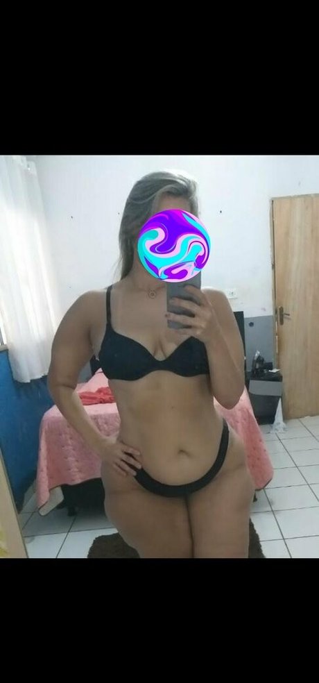 Alaston vuotanut OnlyFans-kuva Curvycristinaah