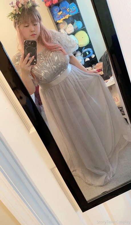 Naken lekkede OnlyFans-bilde av Storytellercosplay