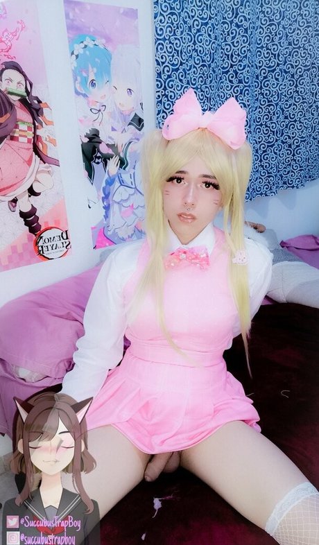 Naakte gelekte OnlyFans-foto van Succubus