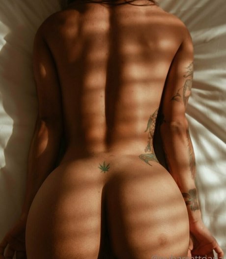 Naken läckt OnlyFans-bild av Ana Barreto