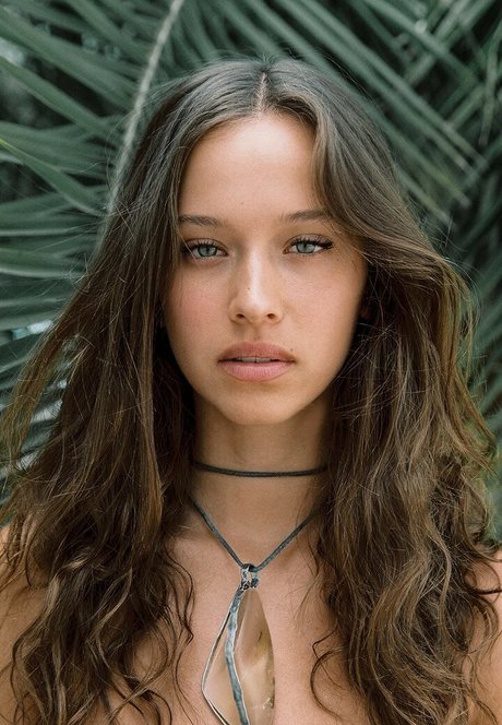 Isabella Mathers