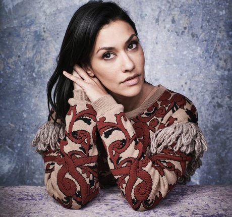 Janina Gavankar
