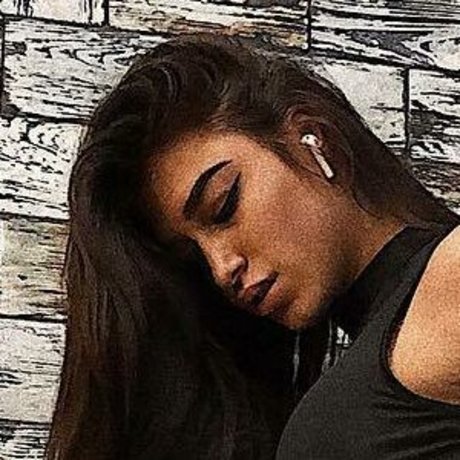 Naken läckt OnlyFans-bild av Daria Shuer
