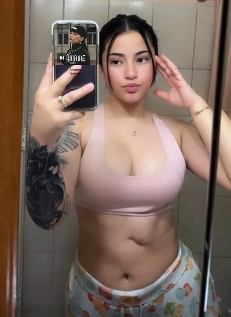 Naken läckt OnlyFans-bild av Txmia26ig