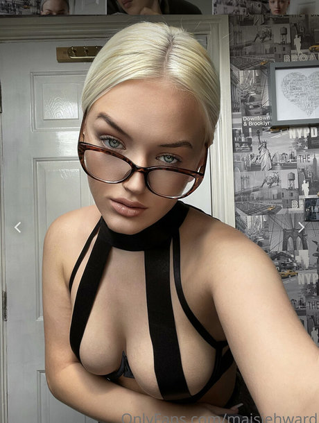 Naken läckt OnlyFans-bild av Ursexyblonde