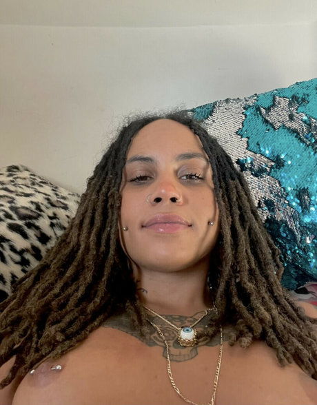 Naken läckt OnlyFans-bild av Artbybrix3
