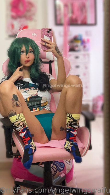 Angel Wings Waifu