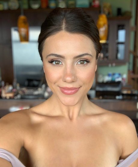 Adriana Mae
