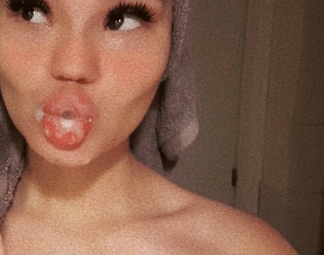 Naken läckt OnlyFans-bild av Babyyygorilla