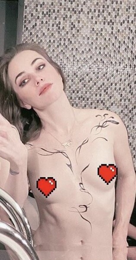 Photo nue de fuite OnlyFans de Liv Boeree