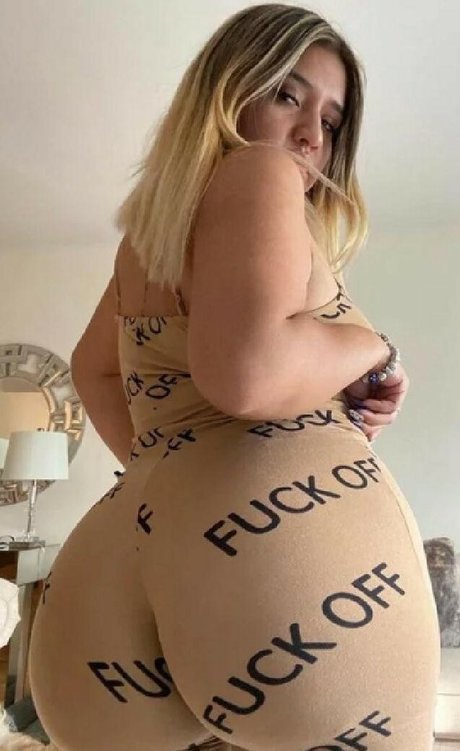Naken läckt OnlyFans-bild av Juicyk