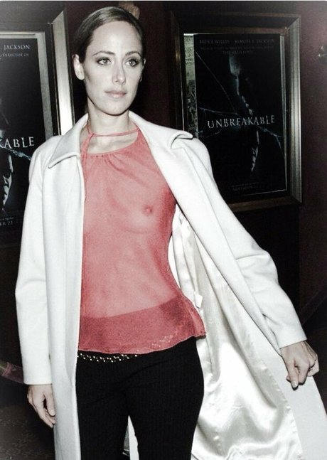 Kim Raver