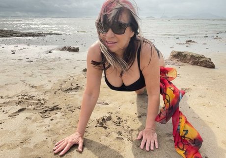 Foto di nudo di fuga di OnlyFans di Cynthia Rothrock