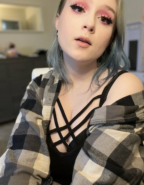 Nacktes geleaktes OnlyFans-Foto von Rueblackwell