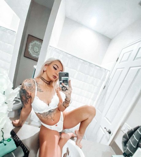Foto desnuda filtrada de OnlyFans de Tinyscallywag