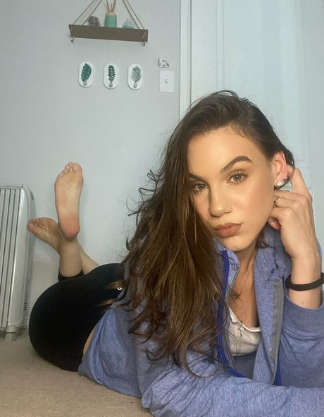 Foto nua vazada do OnlyFans de Queenzsfeet