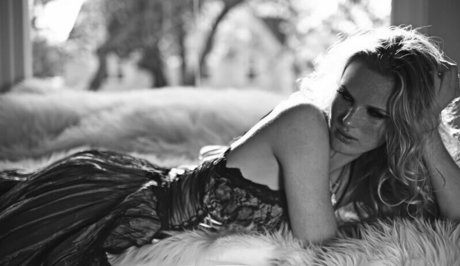 Naken läckt OnlyFans-bild av Anne Vyalitsyna