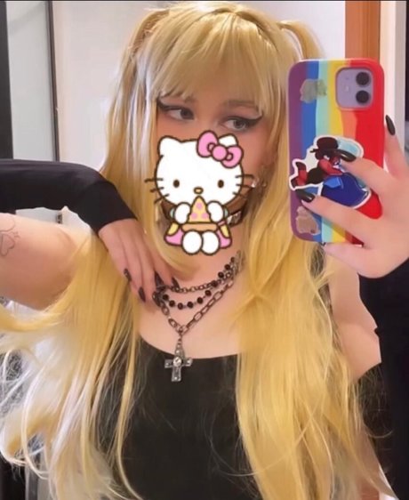 Naakte gelekte OnlyFans-foto van Bbririvamp