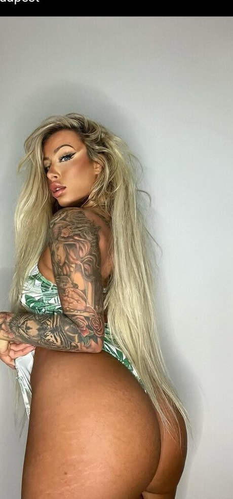 Foto nua vazada do OnlyFans de Cataleyia