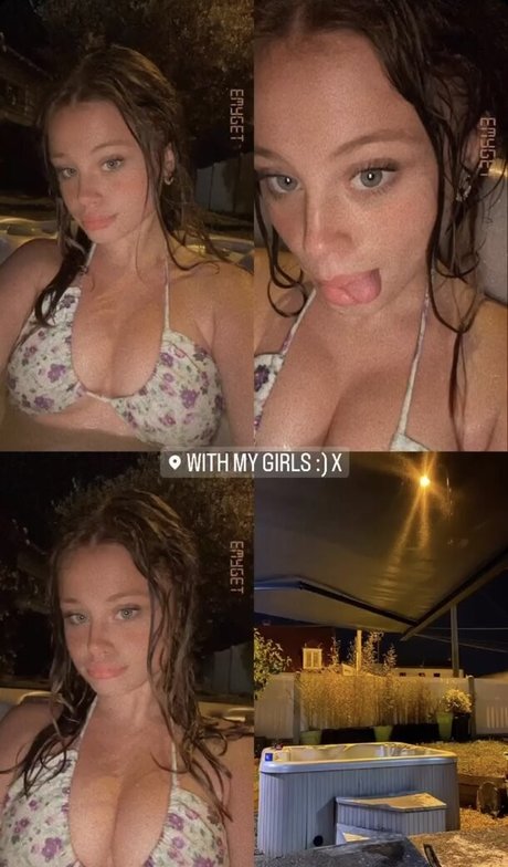Naken läckt OnlyFans-bild av Emyget