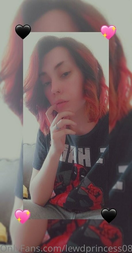 Foto nua vazada do OnlyFans de Lewdprincess08