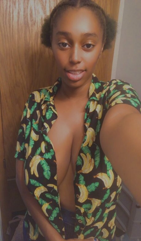 Amineboobs69