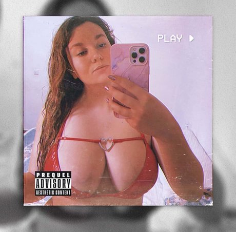 Carmen Curvy